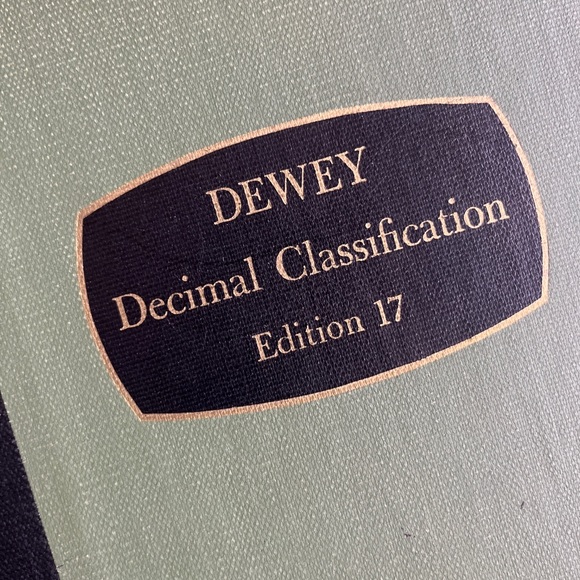 Dewey Decimal Classification Edition 17 Vintage Antique Collectible - Picture 2 of 11